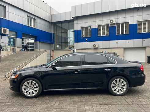 Volkswagen passat b7 2012 черный - фото 9