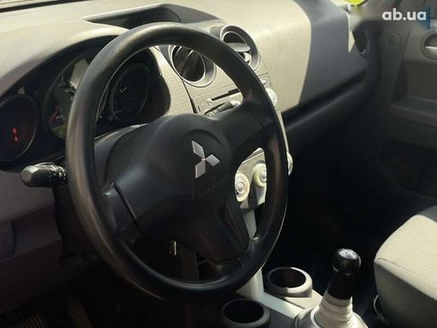 Mitsubishi Colt 2006 - фото 16