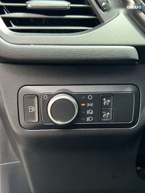 Ford Escape 2020 - фото 30