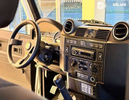 Land Rover Defender 1997 - фото 4