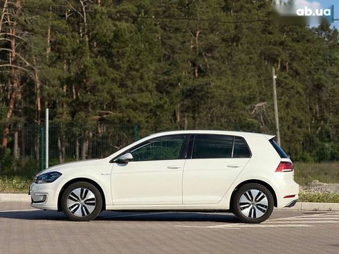 Volkswagen e-Golf 2017 - фото 10