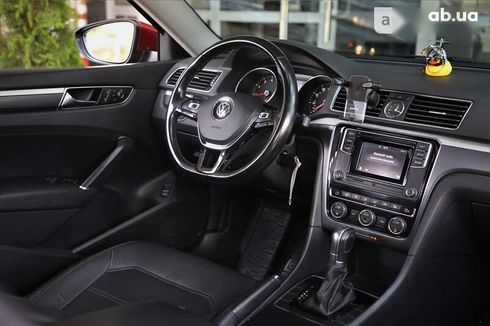 Volkswagen Passat 2016 - фото 11