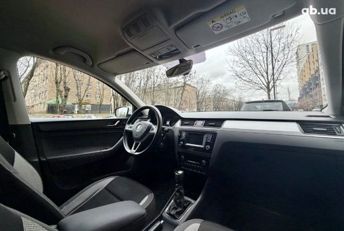 Skoda Rapid 2016 белый - фото 5