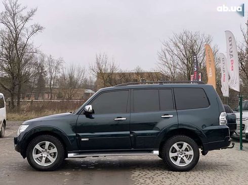 Mitsubishi Pajero Wagon 2014 - фото 12