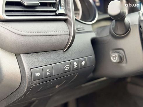 Toyota Camry 2023 - фото 11