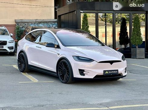 Tesla Model X 2016 - фото 6