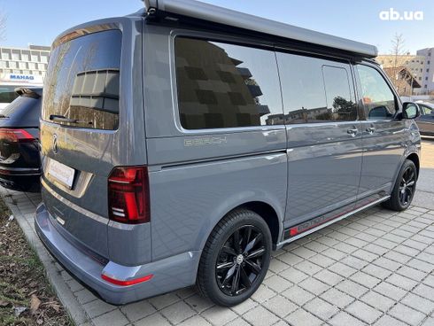 Volkswagen Multivan 2022 - фото 30