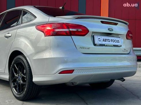 Ford Focus 2016 - фото 7