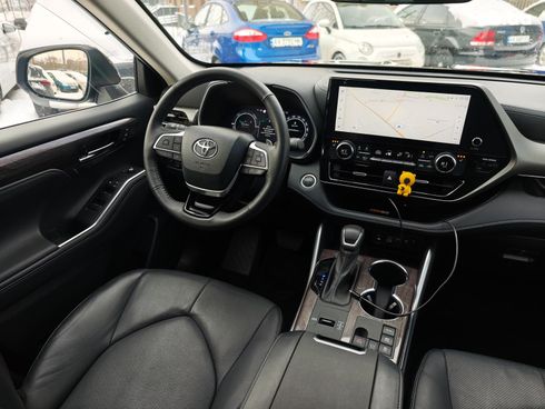 Toyota Highlander 2024 черный - фото 20