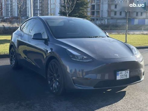 Tesla Model Y 2023 - фото 7