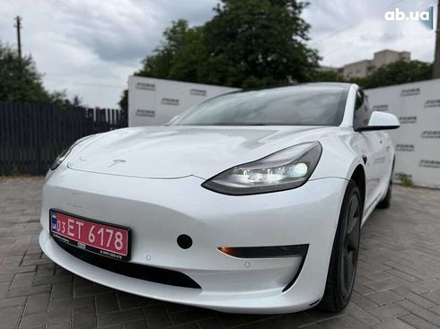 Tesla Model 3 2022 - фото 10