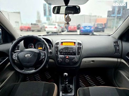 Kia Cee'd 2008 - фото 12