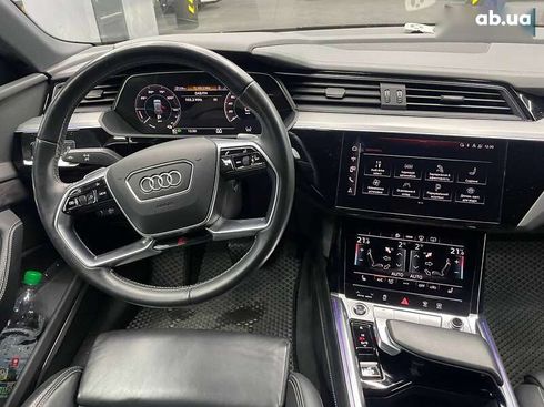 Audi E-Tron 2020 - фото 17