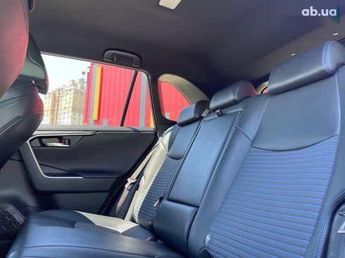 Toyota RAV4 2020 - фото 24