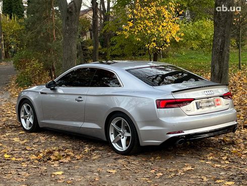 Audi A5 2018 серый - фото 9