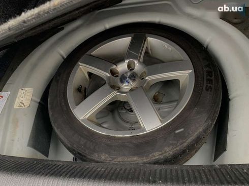 Volkswagen Jetta 2005 - фото 29