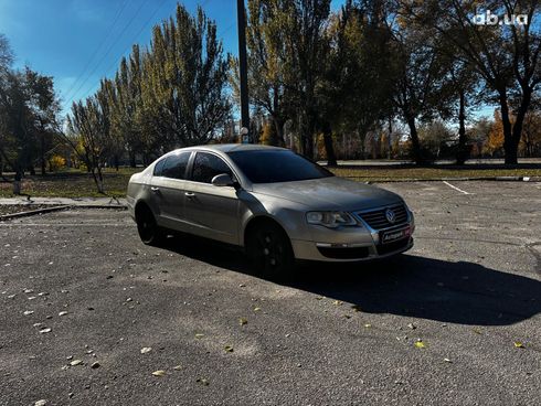 Volkswagen passat b6 2008 бежевый - фото 3