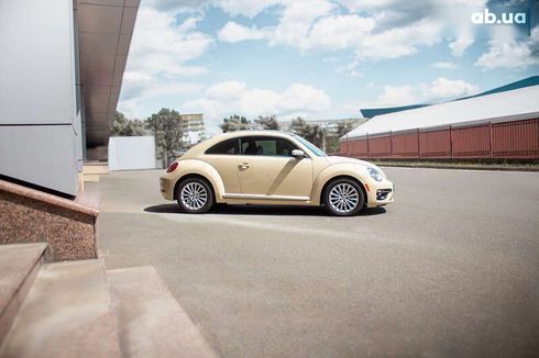 Volkswagen Beetle 2018 - фото 3