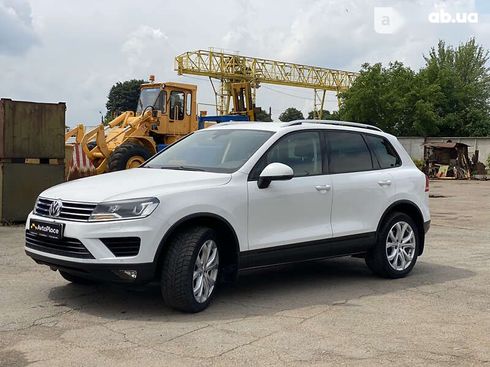 Volkswagen Touareg 2017 - фото 14