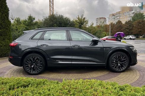 Audi Q8 e-tron 2024 - фото 8