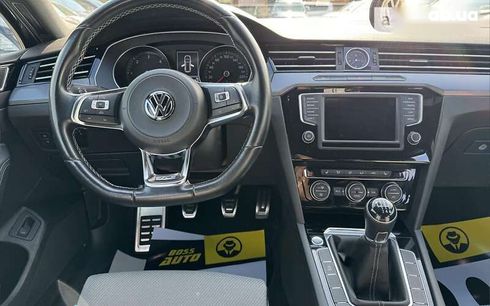 Volkswagen Passat 2016 - фото 17