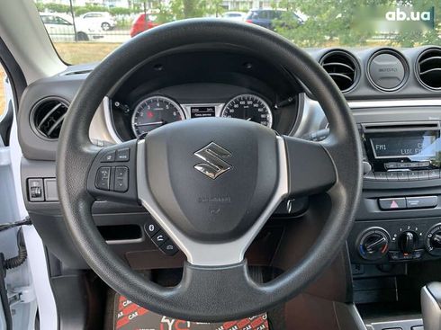 Suzuki Vitara 2021 - фото 23