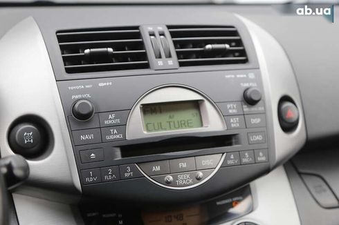Toyota RAV4 2006 - фото 18