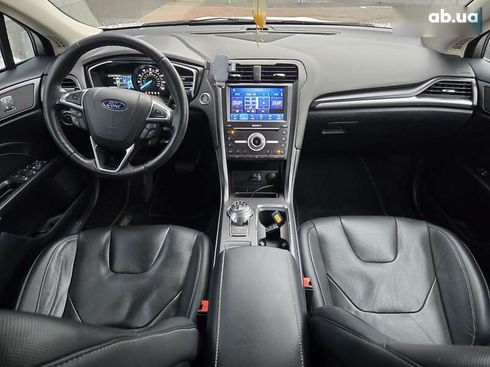 Ford Fusion 2019 - фото 21