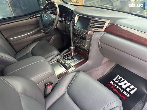 Lexus LX 2010 - фото 8