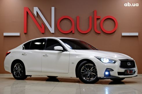 Infiniti Q50 2017 белый - фото 2