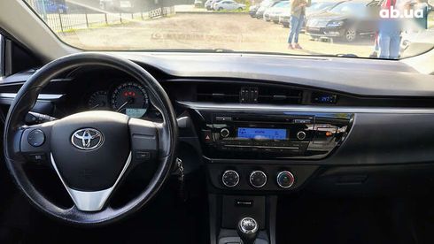 Toyota Corolla 2013 - фото 14