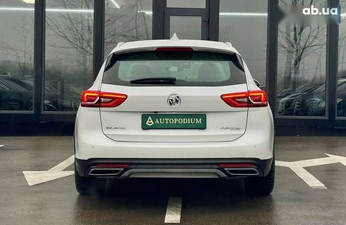 Buick Regal 2018 - фото 12