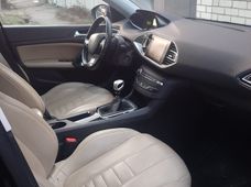 Продаж вживаних Peugeot 308 в Харківській області - купити на Автобазарі