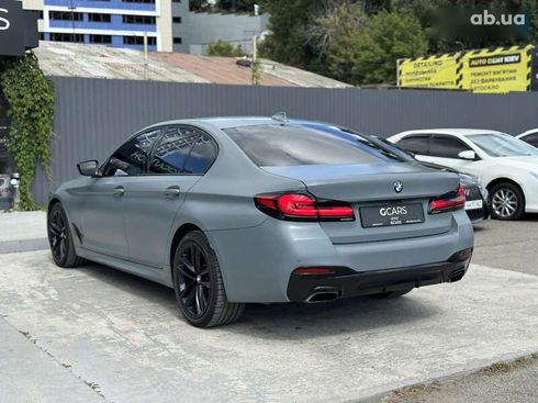 BMW 5 серия 2020 - фото 6