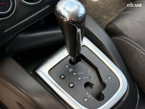 Citroёn C4 2011 белый - фото 18