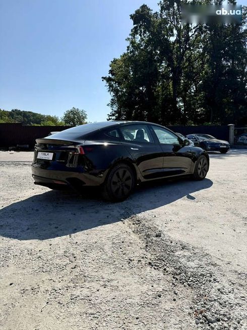 Tesla Model 3 2024 - фото 16