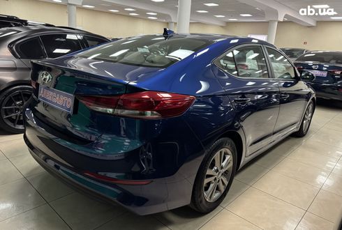 Hyundai Elantra 2018 синий - фото 5