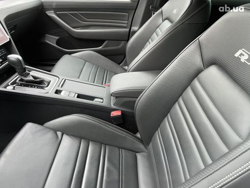 Volkswagen Passat Variant 2022 - фото 11