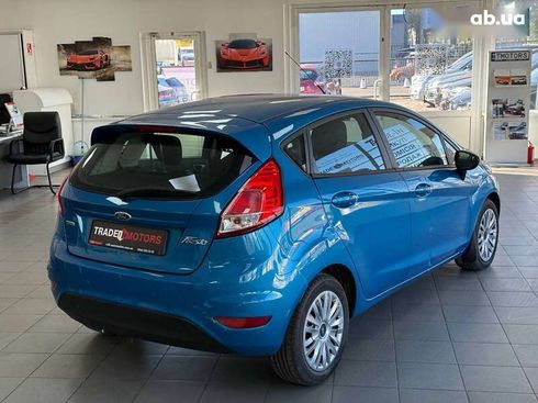 Ford Fiesta 2015 - фото 9