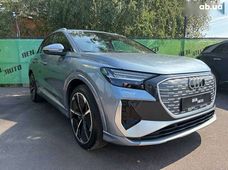 Продаж вживаних Audi Q4 e-tron в Києві - купити на Автобазарі