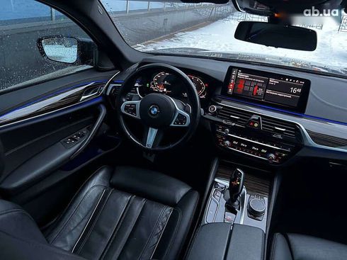 BMW 5 серия 2021 - фото 22