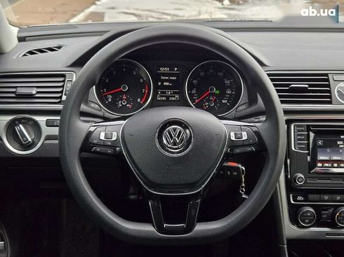 Volkswagen Passat 2017 - фото 22