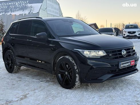 Volkswagen Tiguan 2020 черный - фото 5