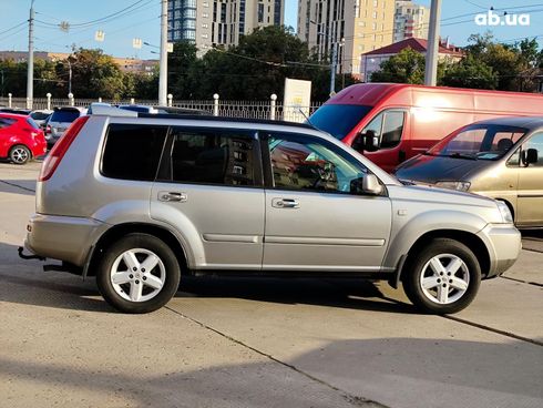 Nissan X-Trail 2004 серый - фото 12