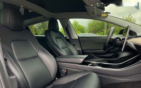 Tesla Model 3 2020 - фото 9