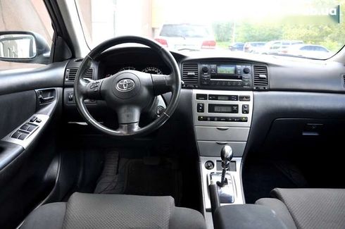 Toyota Corolla 2004 - фото 23