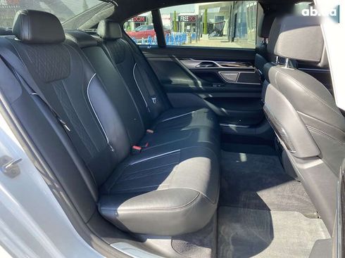 BMW 7 серия 2016 - фото 15