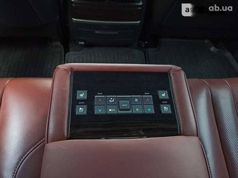 Lexus LX 2019 - фото 21