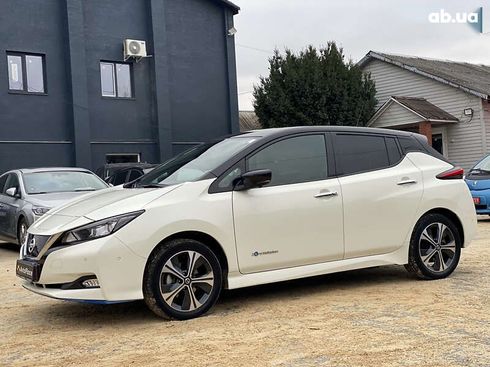 Nissan Leaf 2019 - фото 24