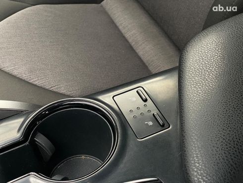 Toyota Camry 2018 черный - фото 19